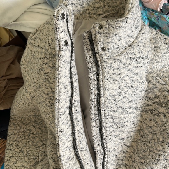 H&M COAT SIZE 10 MSRP $79.99 NWT - Picture 10 of 10